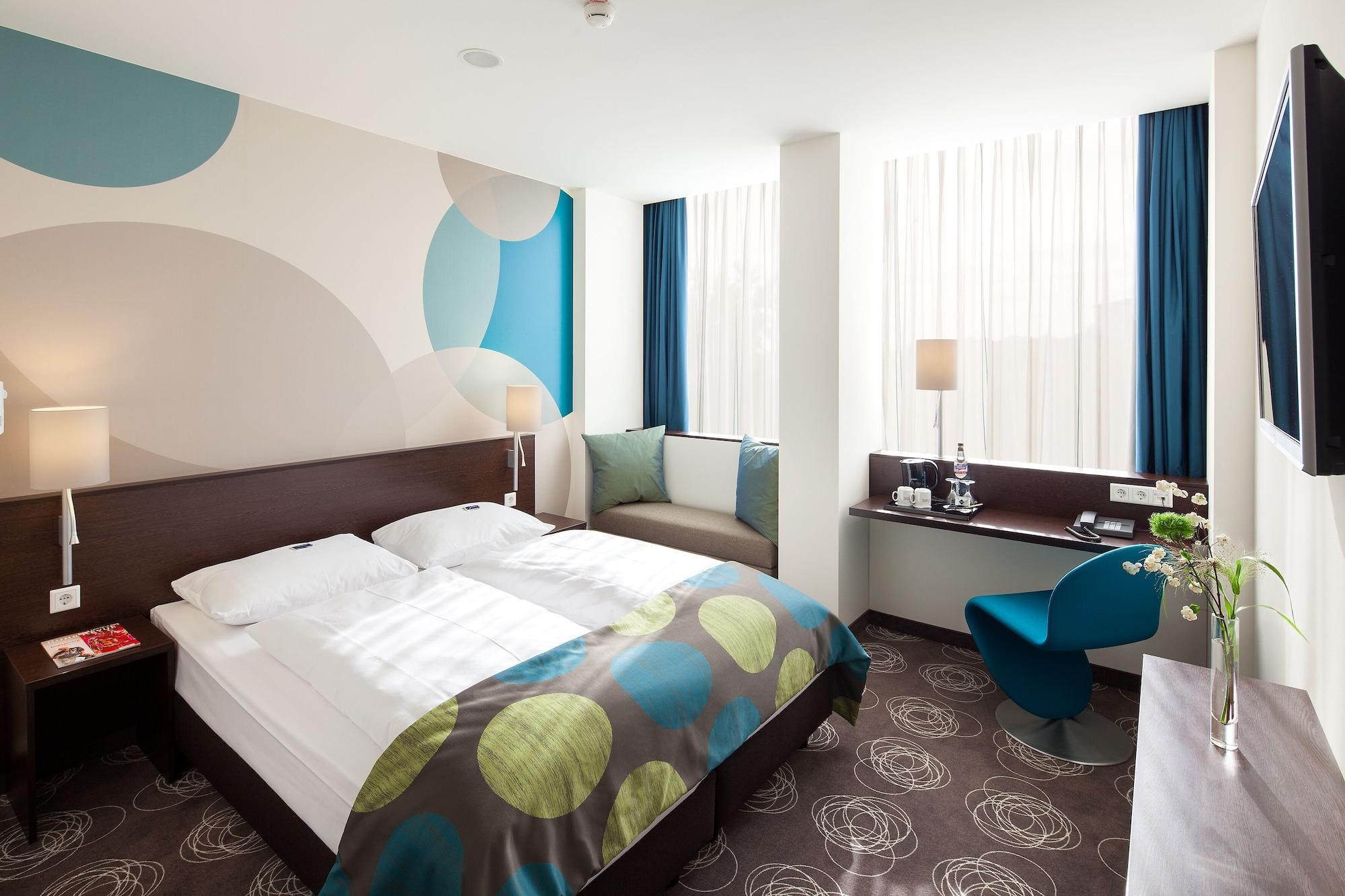 Webers - Das Hotel Im Ruhrturm Ессен Екстер'єр фото